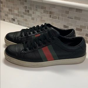 AUTHENTIC gucci sneakers